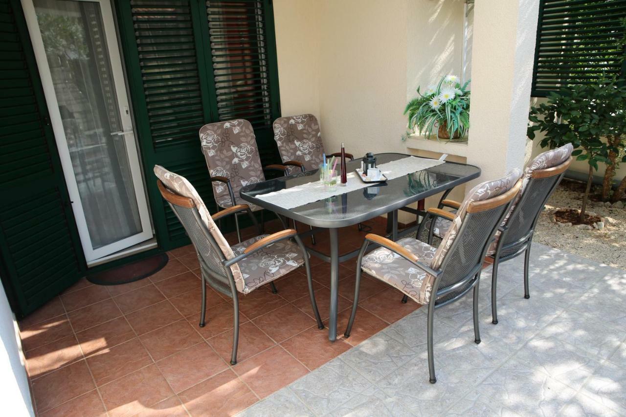 Apartman Alica Srima Vodice Exteriér fotografie